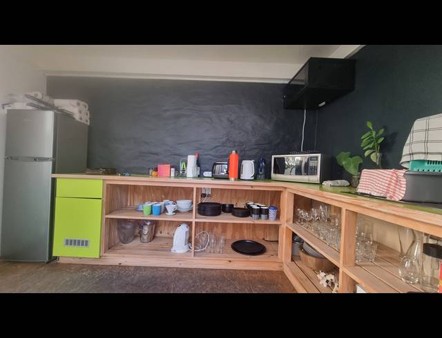 48M² SERVICED OFFICE TO LET IN CAPE TOWN CITY CENTRE
